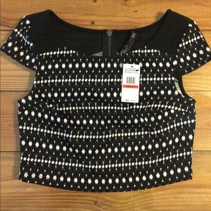 Jessica Simpson crop top